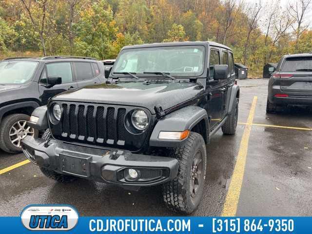 Photo of 2021 Black Clearcoat Jeep Wrangler