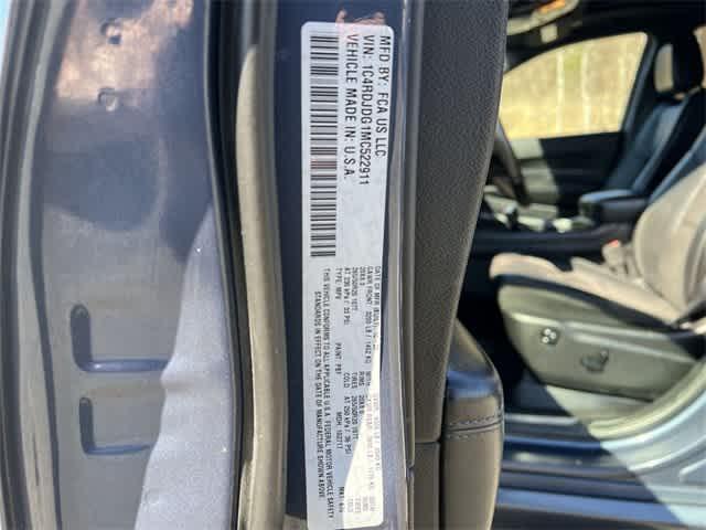 Photo of 2021 Reactor Blue Pearlcoat Dodge Durango