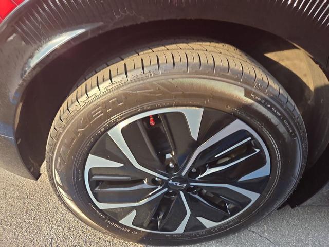 Photo of 2022 Runway Red Kia EV6