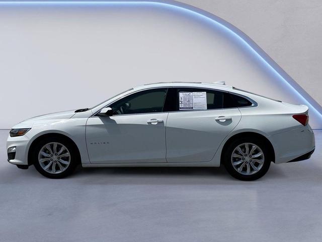 Photo of 2023 Summit White Chevrolet Malibu