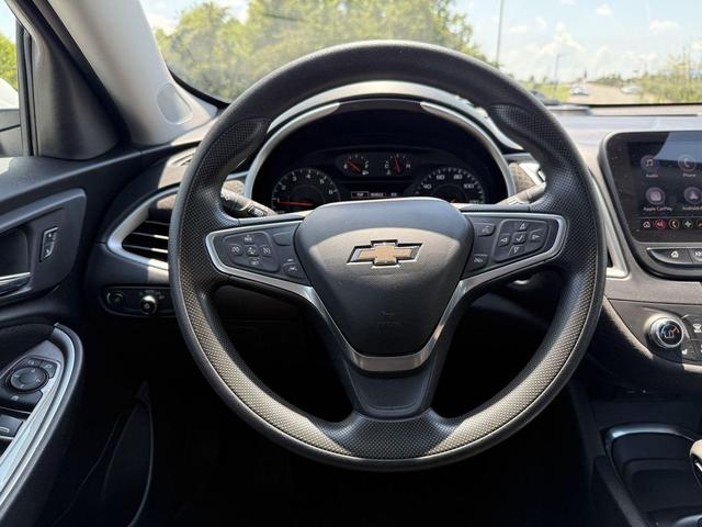 Photo of 2023 Summit White Chevrolet Malibu