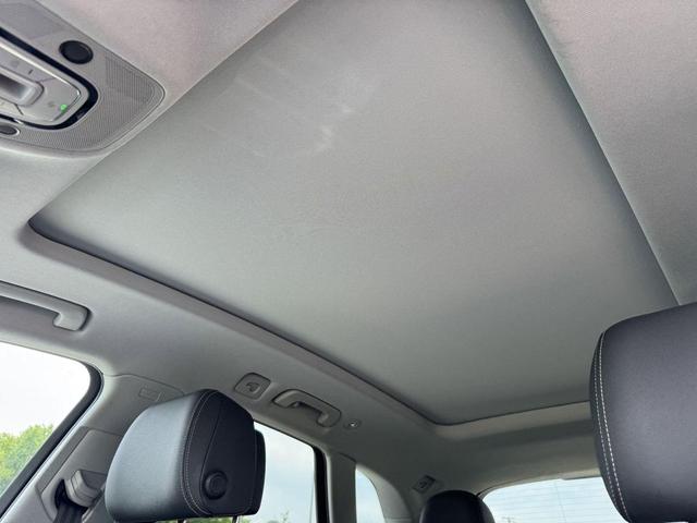 Photo of 2023 White Audi Q5