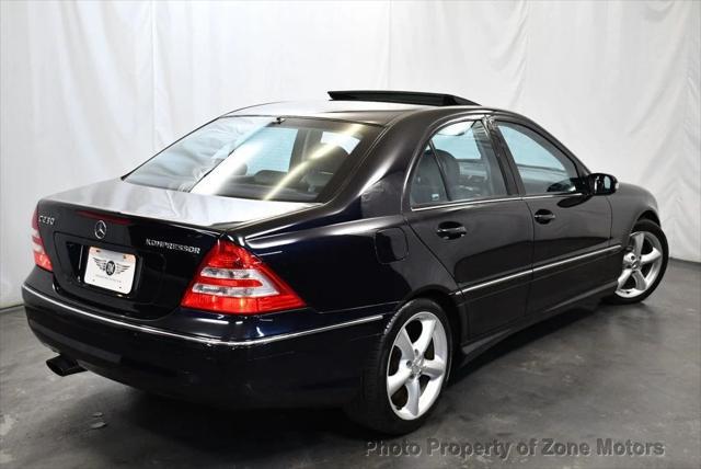 Photo of 2005 BLUE Mercedes-Benz C-Class