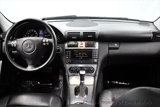Photo of 2005 BLUE Mercedes-Benz C-Class