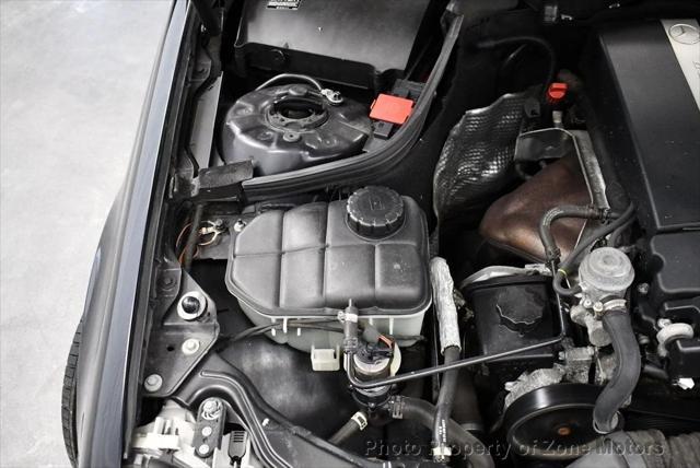 Photo of 2005 BLUE Mercedes-Benz C-Class