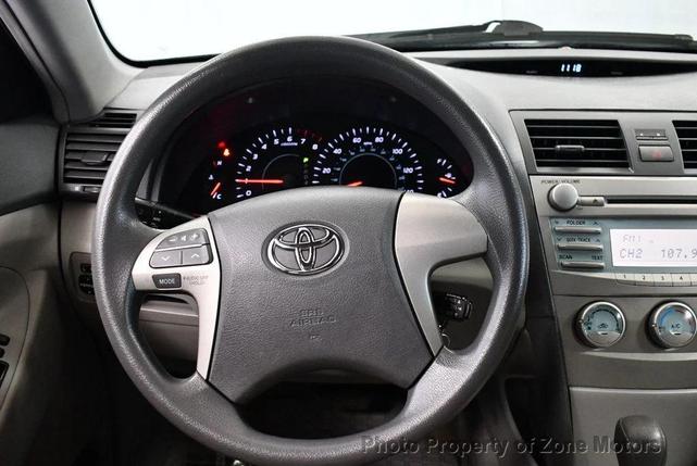 Photo of 2008 Classic Silver Metallic Toyota Camry