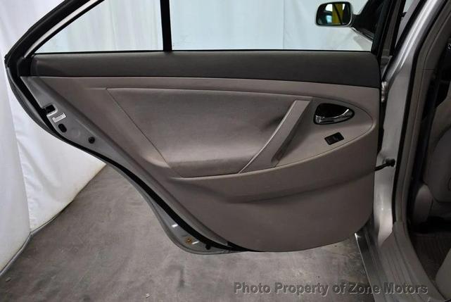 Photo of 2008 Classic Silver Metallic Toyota Camry