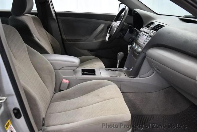 Photo of 2008 Classic Silver Metallic Toyota Camry