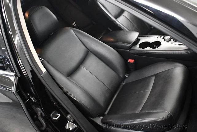 Photo of 2017 Black Obsidian INFINITI Q50