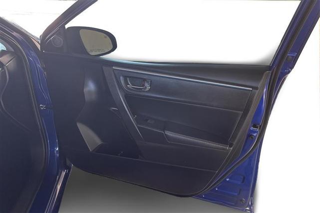 Photo of 2014 Blue Crush Metallic Toyota Corolla