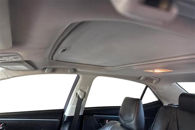 Photo of 2014 Blue Crush Metallic Toyota Corolla