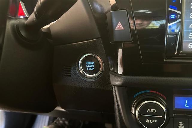 Photo of 2014 Blue Crush Metallic Toyota Corolla