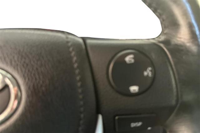 Photo of 2014 Blue Crush Metallic Toyota Corolla