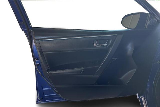 Photo of 2014 Blue Crush Metallic Toyota Corolla