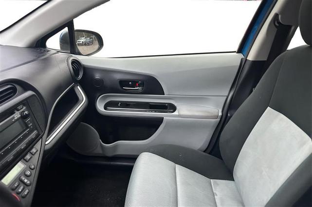 Photo of 2014  Toyota Prius c
