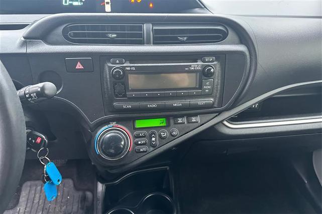 Photo of 2014  Toyota Prius c