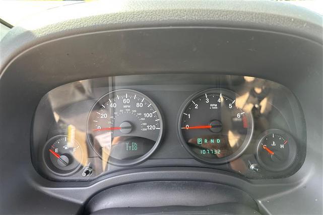 Photo of 2010 Natural Green Pearlcoat Jeep Patriot