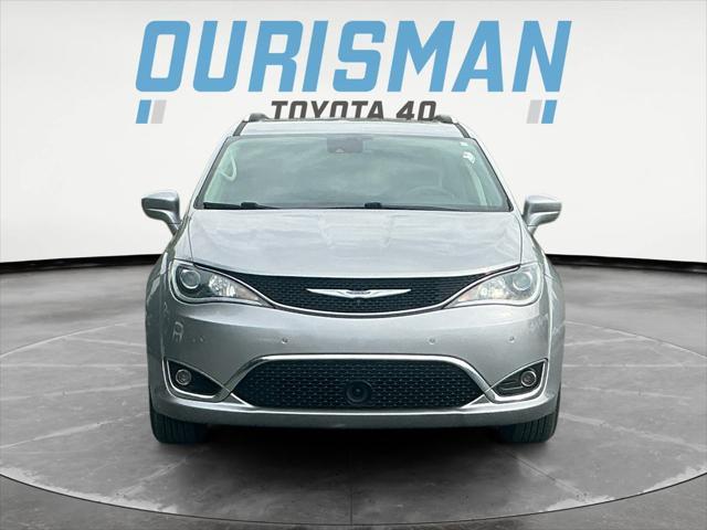 Photo of 2019 Billet Silver Metallic Clearcoat Chrysler Pacifica