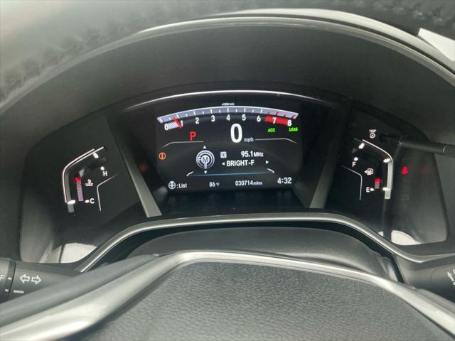 Photo of 2022 Platinum White Pearl Honda CR-V