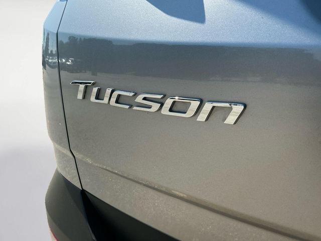 Photo of 2022 Shimmering Silver Hyundai TUCSON
