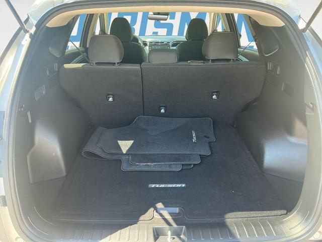 Photo of 2022 Shimmering Silver Hyundai TUCSON