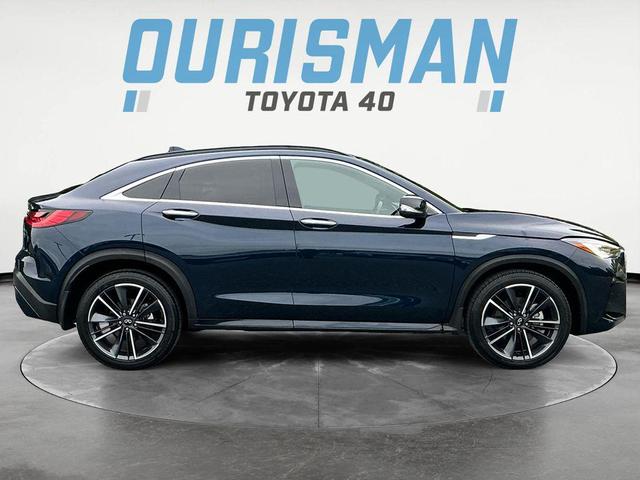 Photo of 2023 Hermosa Blue INFINITI QX55