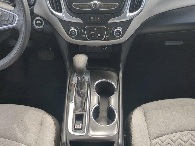 Photo of 2022 Summit White Chevrolet Equinox