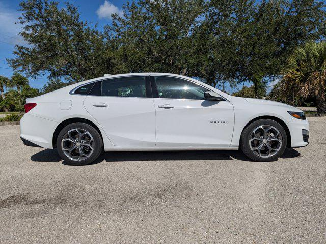 Photo of 2024 Summit White Chevrolet Malibu