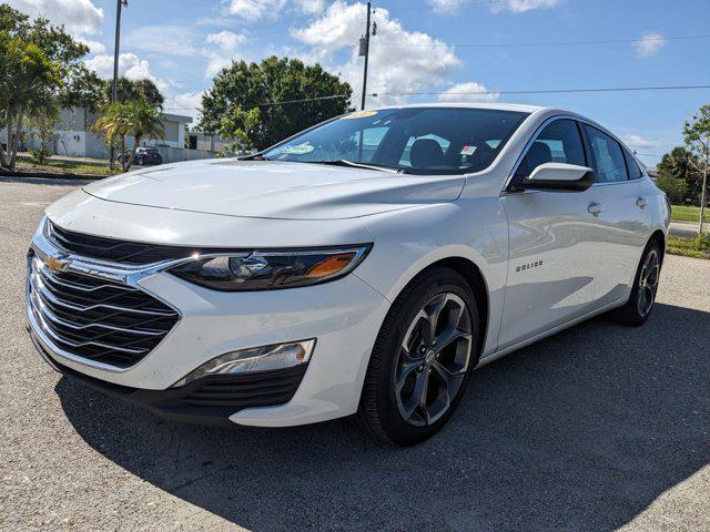Photo of 2024 Summit White Chevrolet Malibu