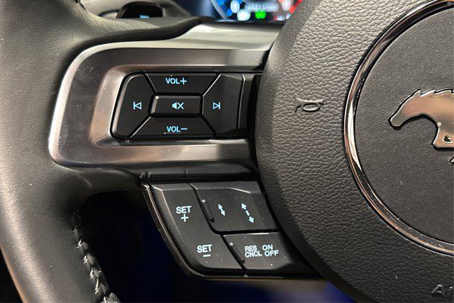 Photo of 2023 Oxford White Ford Mustang