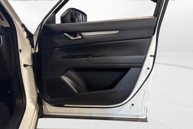 Photo of 2020 Snowflake White Pearl Mica Mazda CX-5