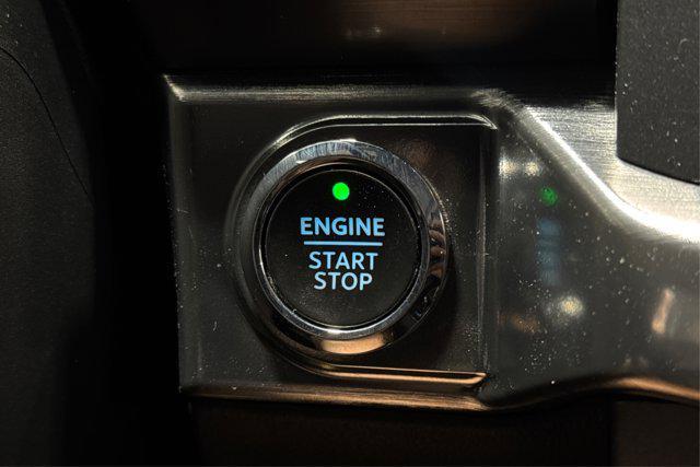 Photo of 2021 Oxford White Ford F-150