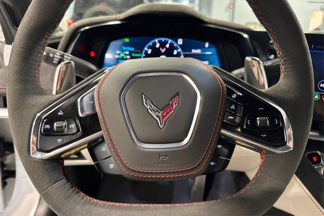 Photo of 2023 White Pearl Metallic Tricoat Chevrolet Corvette