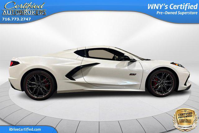 Photo of 2023 White Pearl Metallic Tricoat Chevrolet Corvette