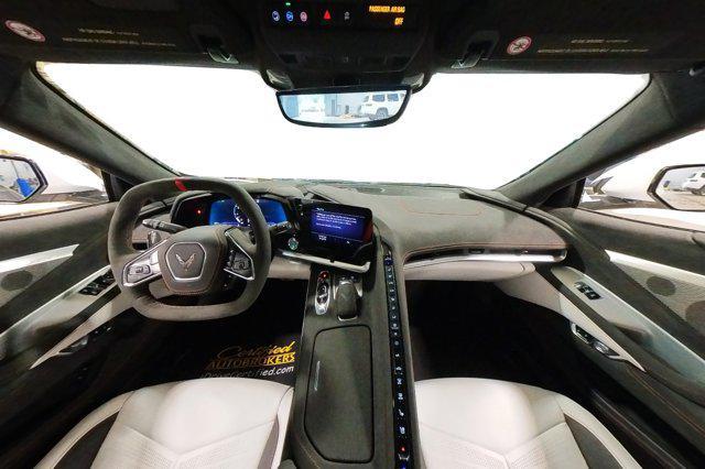 Photo of 2023 White Pearl Metallic Tricoat Chevrolet Corvette