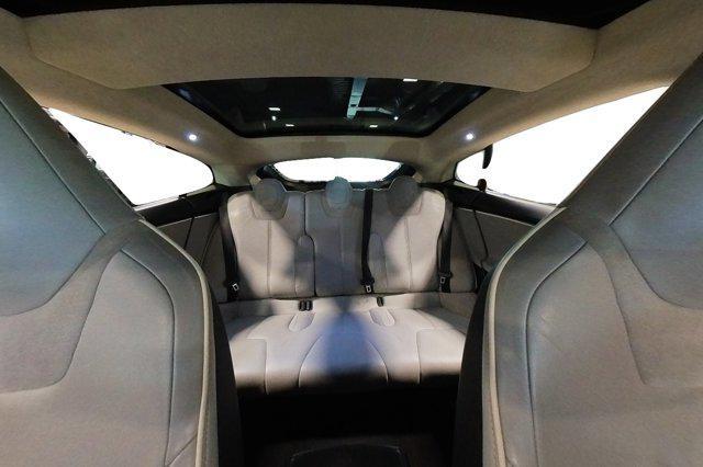 Photo of 2014 Gray Metallic Tesla Model S