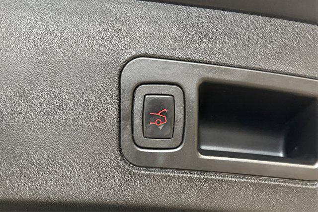 Photo of 2014 Gray Metallic Tesla Model S