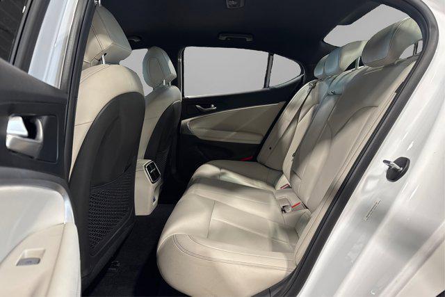 Photo of 2025 Alta White Genesis G70