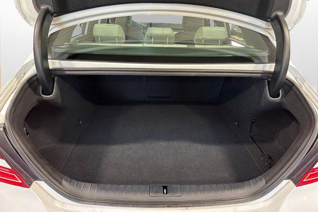 Photo of 2025 Alta White Genesis G70