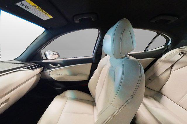 Photo of 2025 Alta White Genesis G70
