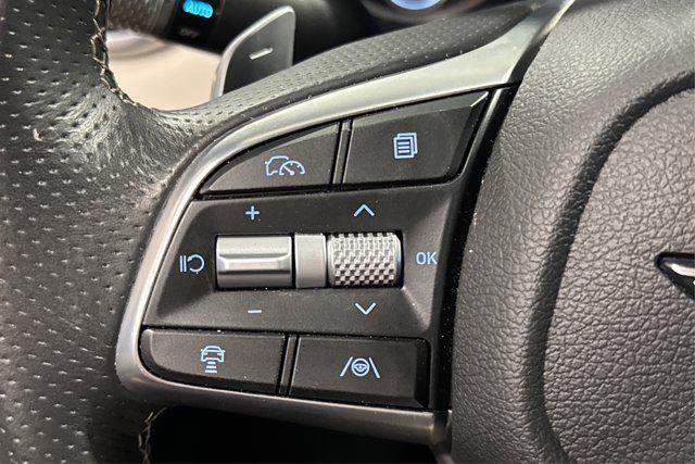 Photo of 2025 Alta White Genesis G70