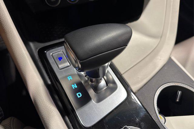 Photo of 2025 Alta White Genesis G70