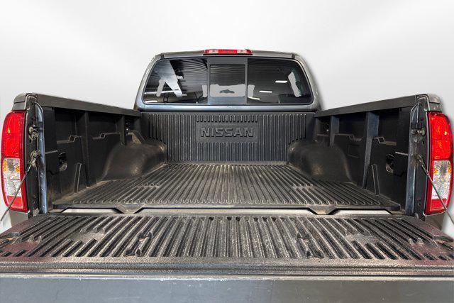 Photo of 2016 Gun Metallic Nissan Frontier