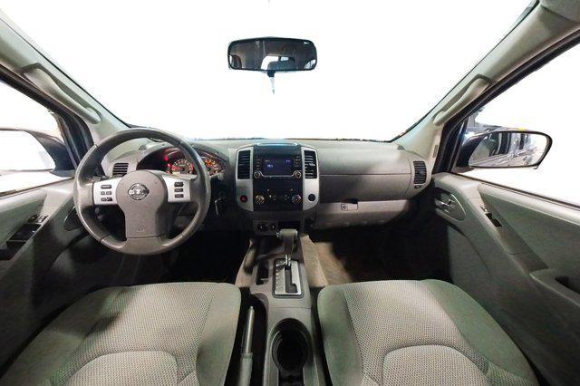 Photo of 2016 Gun Metallic Nissan Frontier