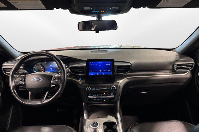 Photo of 2020 Silver Spruce Metallic Ford Explorer