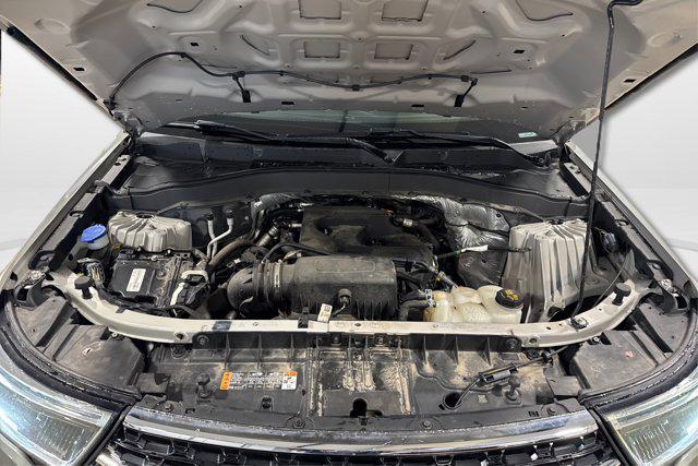 Photo of 2020 Silver Spruce Metallic Ford Explorer