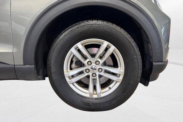 Photo of 2020 Silver Spruce Metallic Ford Explorer