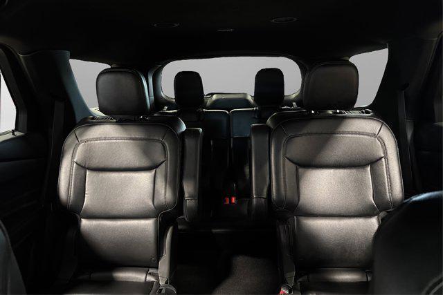 Photo of 2020 Silver Spruce Metallic Ford Explorer