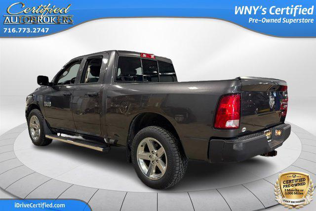 Photo of 2018 Granite Crystal Metallic Clearcoat RAM 1500