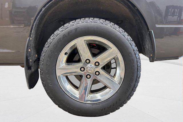 Photo of 2018 Granite Crystal Metallic Clearcoat RAM 1500